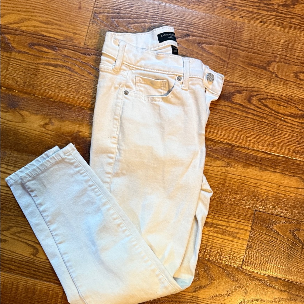 Women's white Jeans